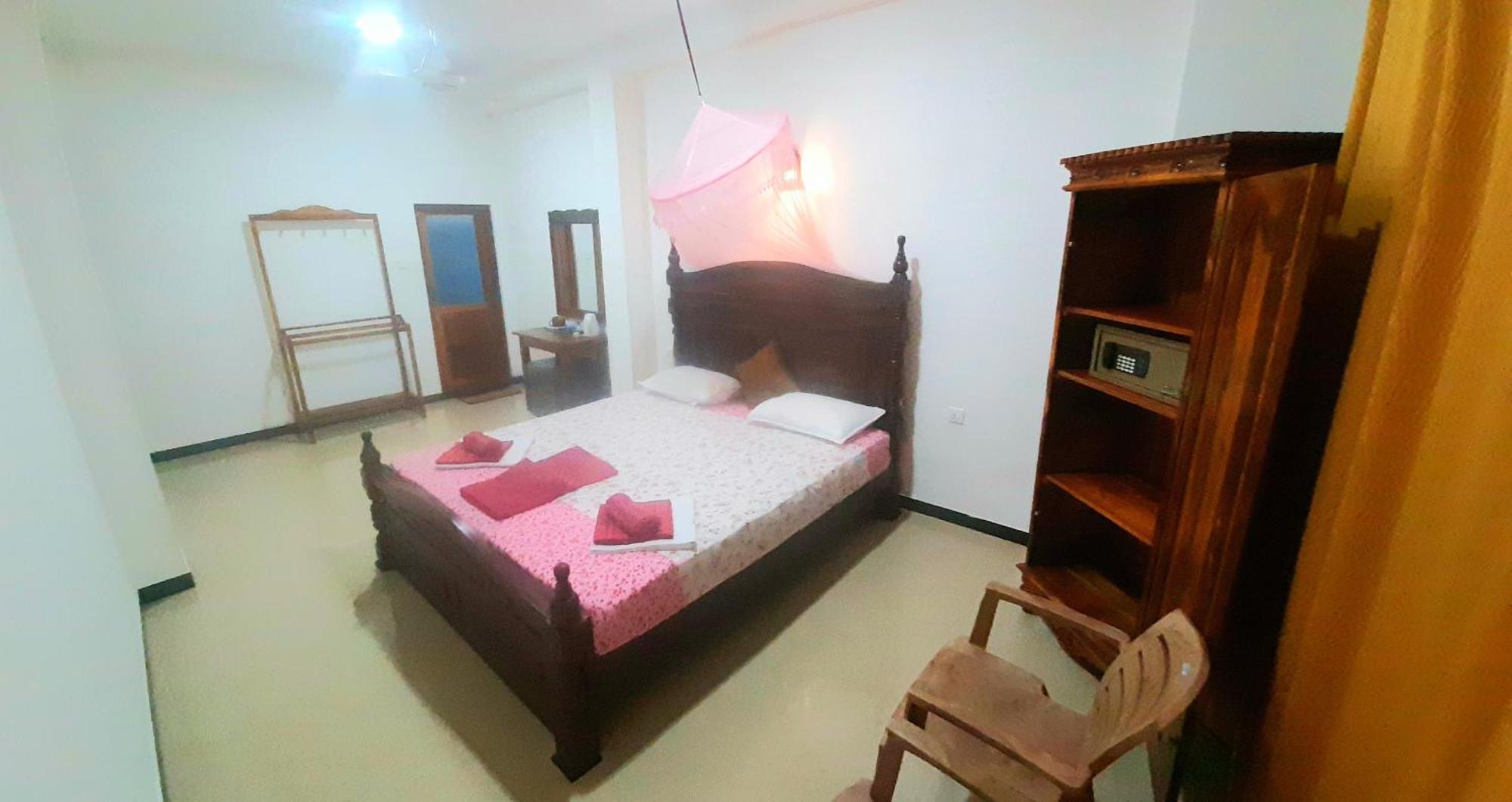 Dream Palace Family Guest House ミリッサ エクステリア 写真